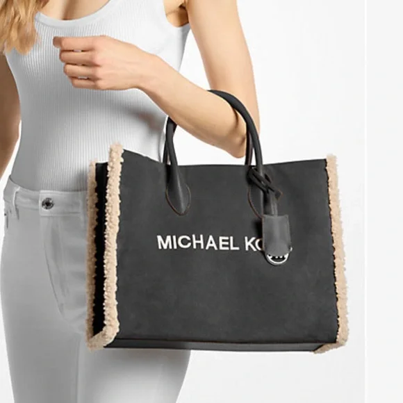 MICHAEL KORS Mirella Medium Suede and Faux Shearling Tote Bag
Black 
NWT - Picture 4 of 16